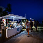 © Marché des créateurs place de l'appel du 18 Juin - Office de tourisme de Saint-Cyr-sur-Mer / Joan Costeja