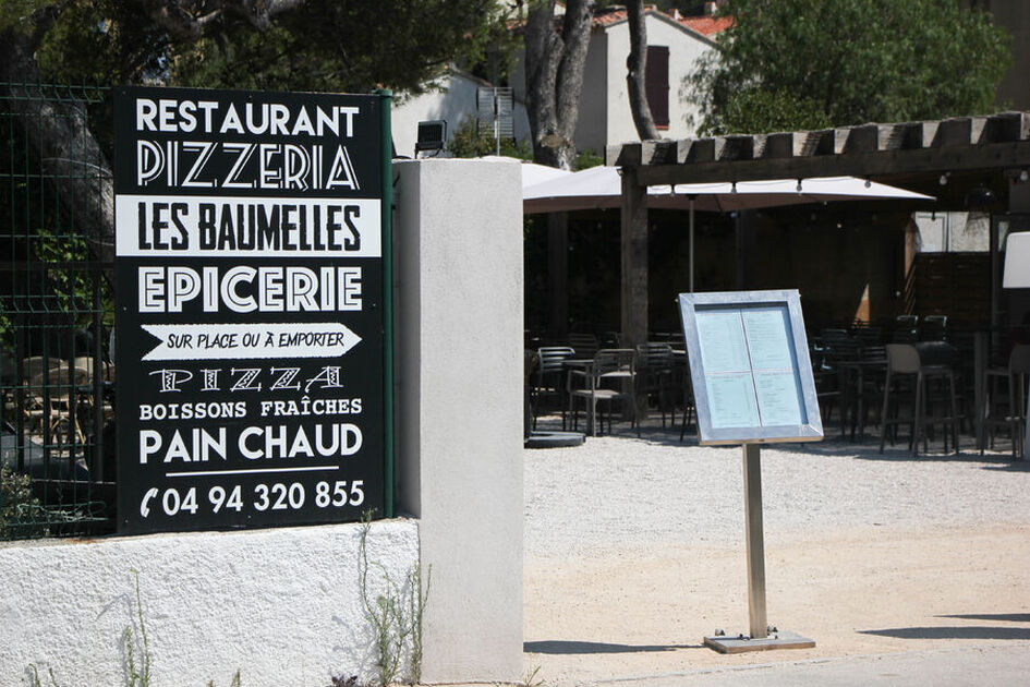 © Pizzeria les baumelles - Office de tourisme de Saint-Cyr-sur-Mer / Joan Costeja