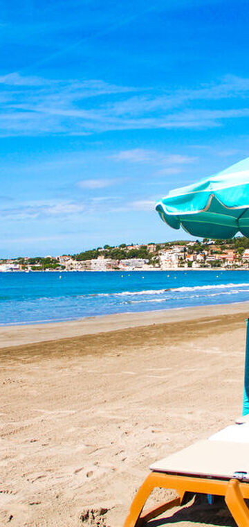 © Plage du Lido - Office de tourisme de Sanary-sur-Mer
