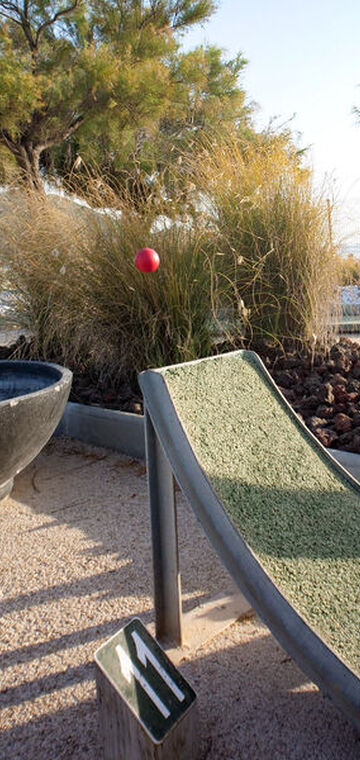© Mini golf de Saint-Cyr-sur-Mer - Office de tourisme de Saint-Cyr-sur-Mer / Joan Costeja