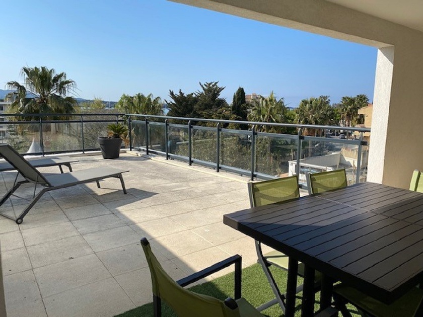 © Terrasse - Office de tourisme de Sanary-sur-Mer