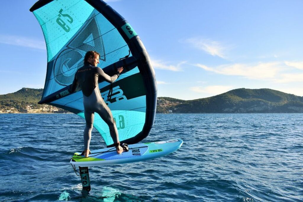 activité planche à voile var