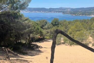 Colline de sable Saint-Cyr-sur-mer
