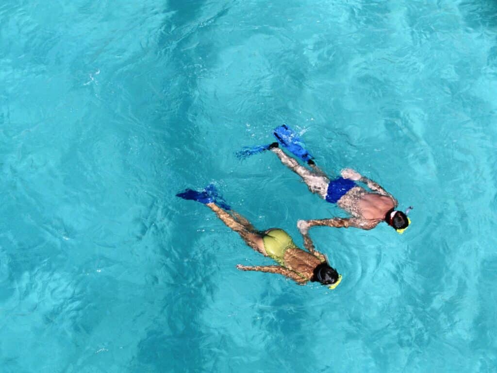Snorkeling dans le Var été