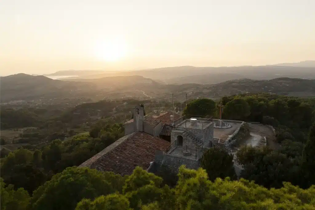Le Beausset - Village Sainte-Baume