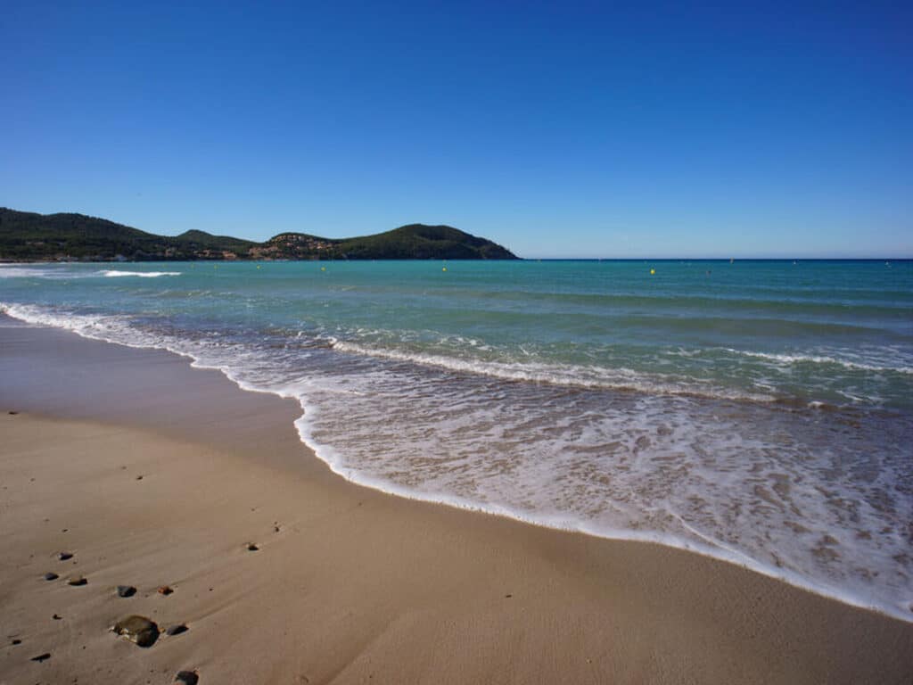 Où se baigner à Saint-Cyr-sur-mer ? Plage des Lecques